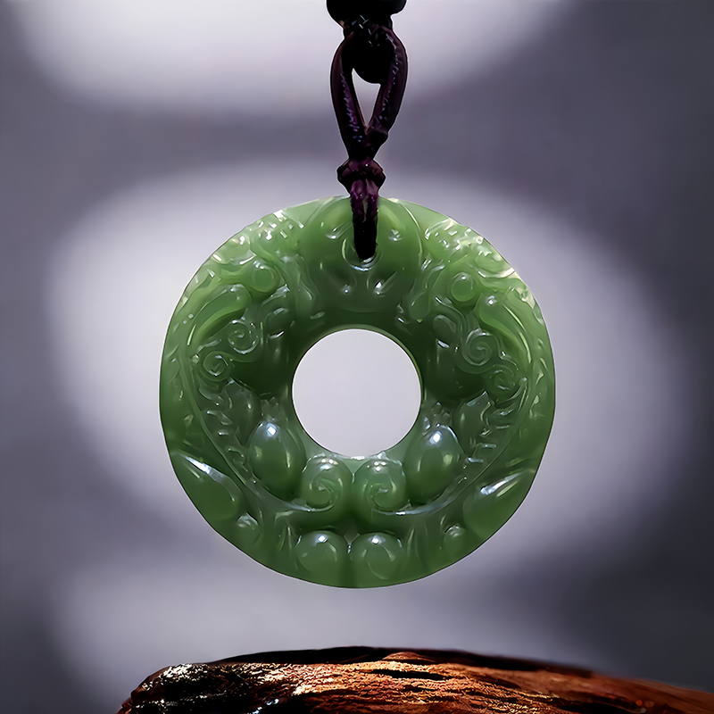 Luxury Gifts Jewelry & Watches Namfleg Mostar - Vera giada Hetian Pixiu collana con