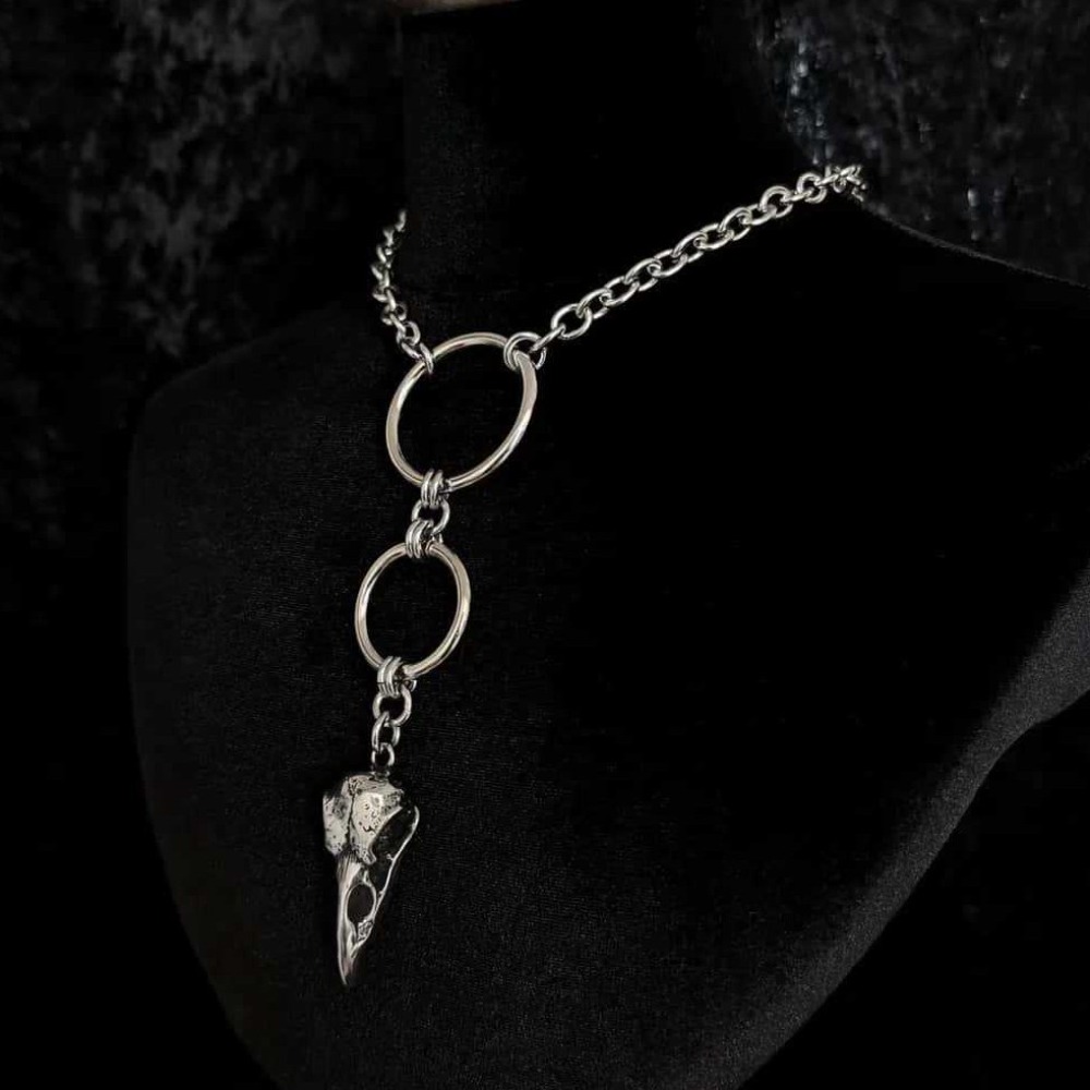 Nuova Collana Gotica in Acciai - Gothic Skull Ring recensione e prezzo