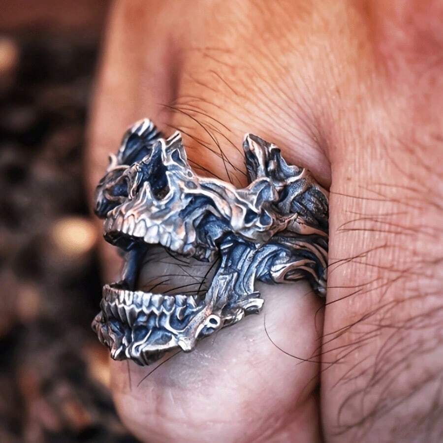 Anello Vintage Gotico con Masc - Gothic Skull Ring recensione e prezzo