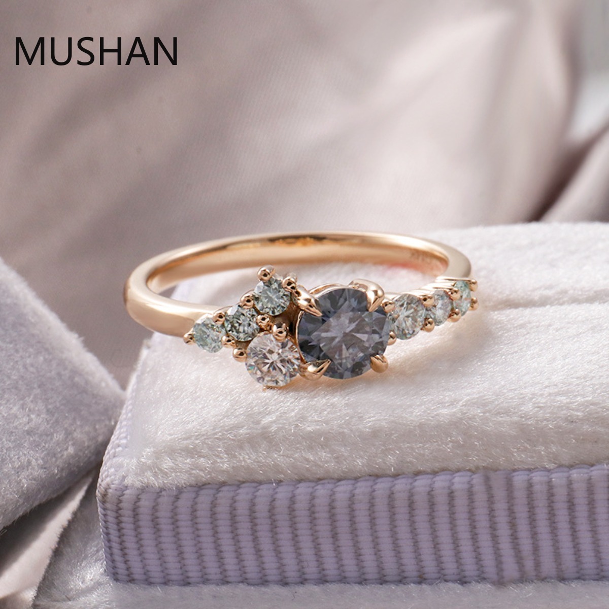 Anello di Lusso Personalizzato - Moissanite Ring recensione e prezzo