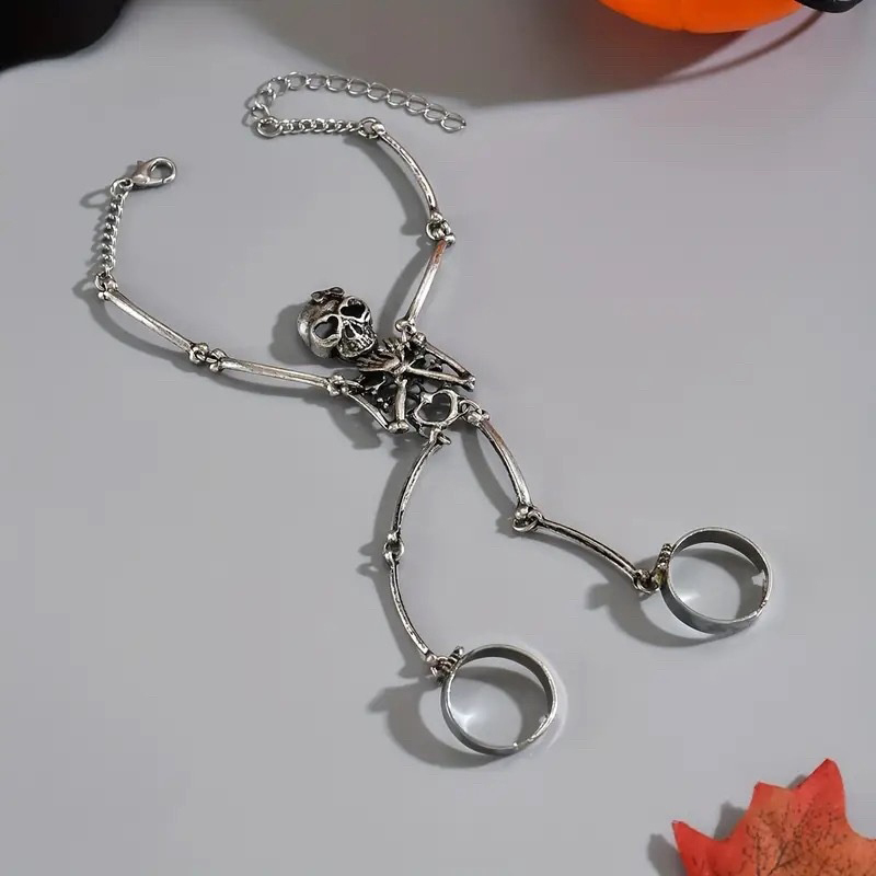 1 Pezzo Bracciale a Forma di M - Gothic Skull Ring recensione e prezzo