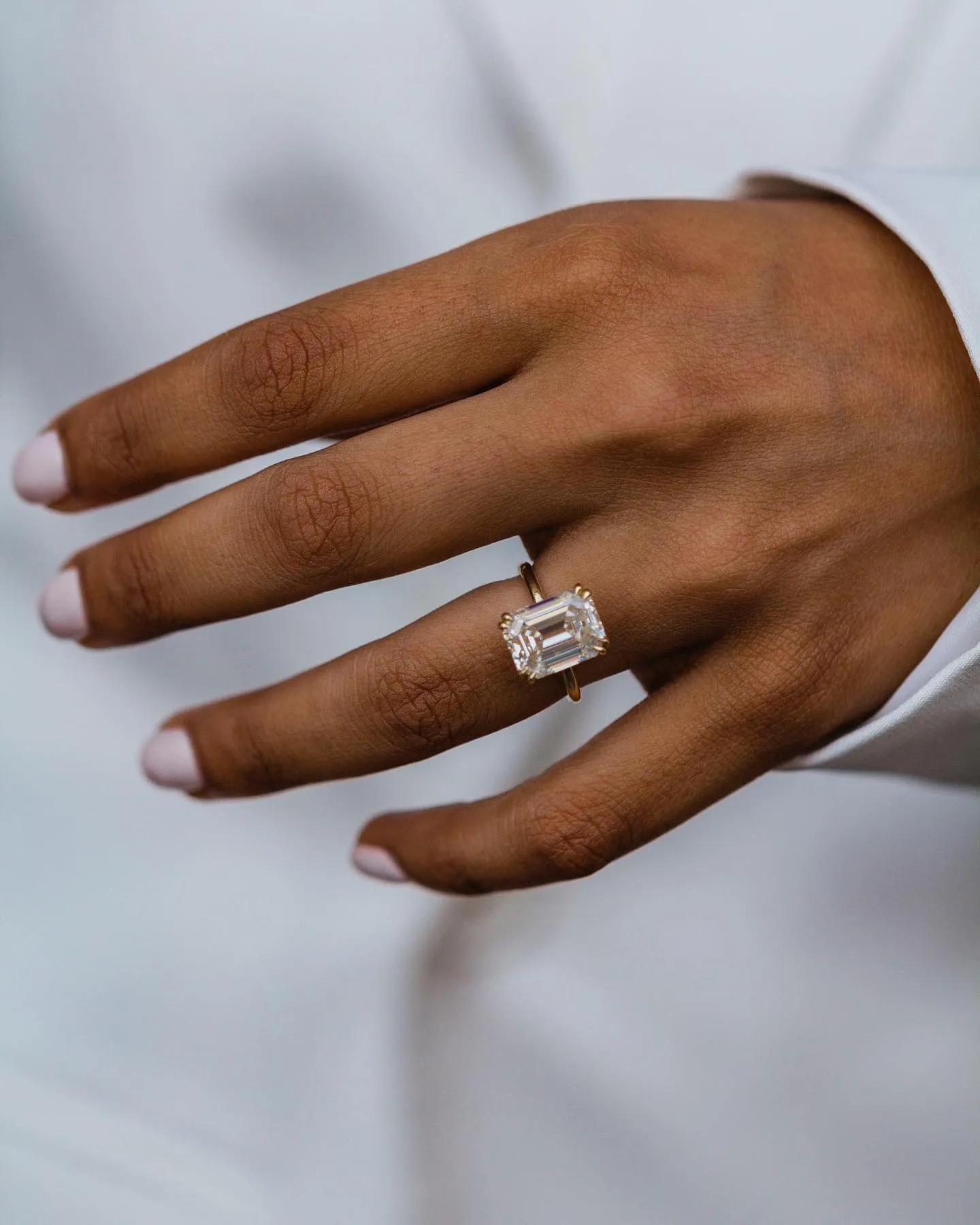 Anello di fidanzamento solitar - Moissanite Ring recensione e prezzo