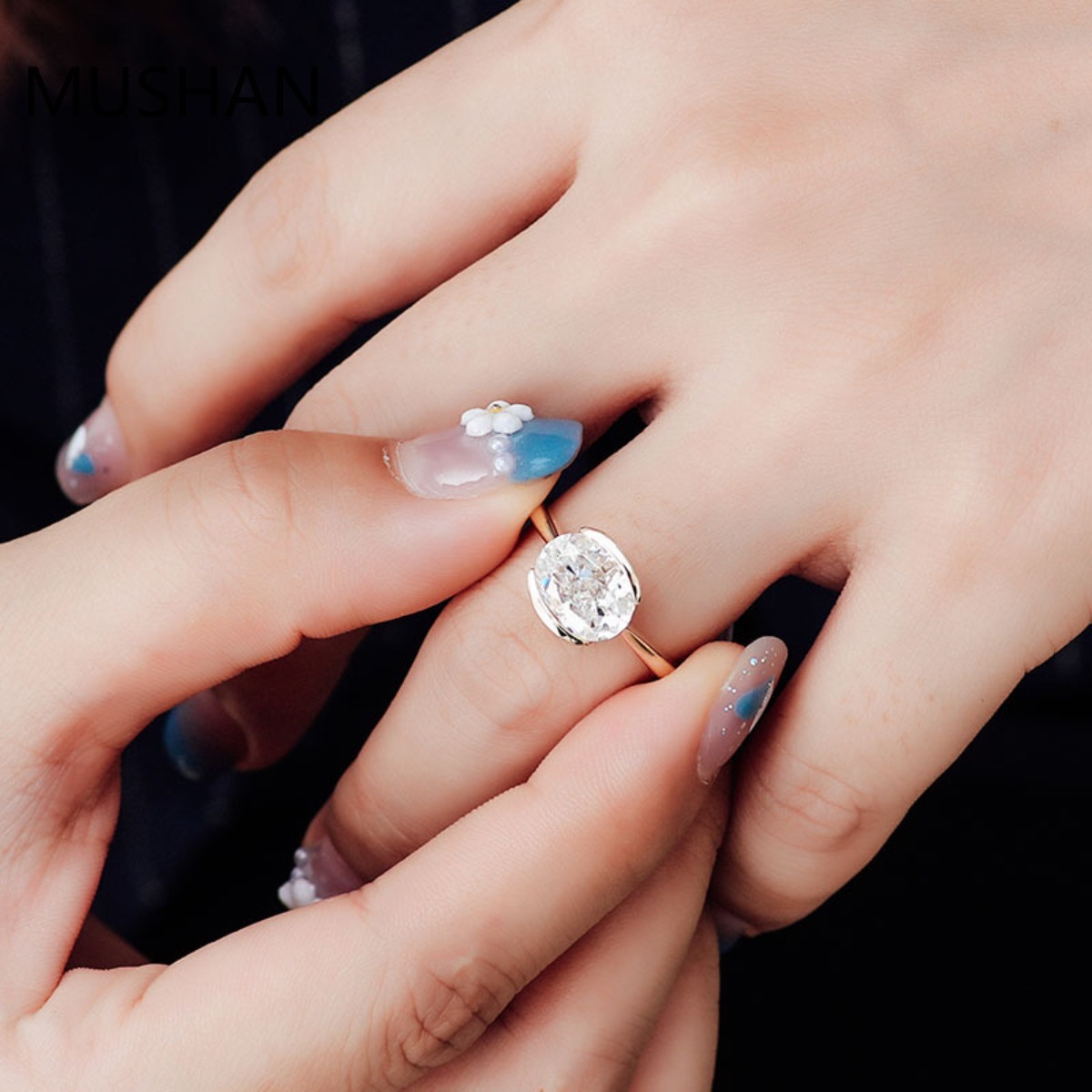 Anelli di Lusso Personalizzati - Moissanite Ring recensione e prezzo