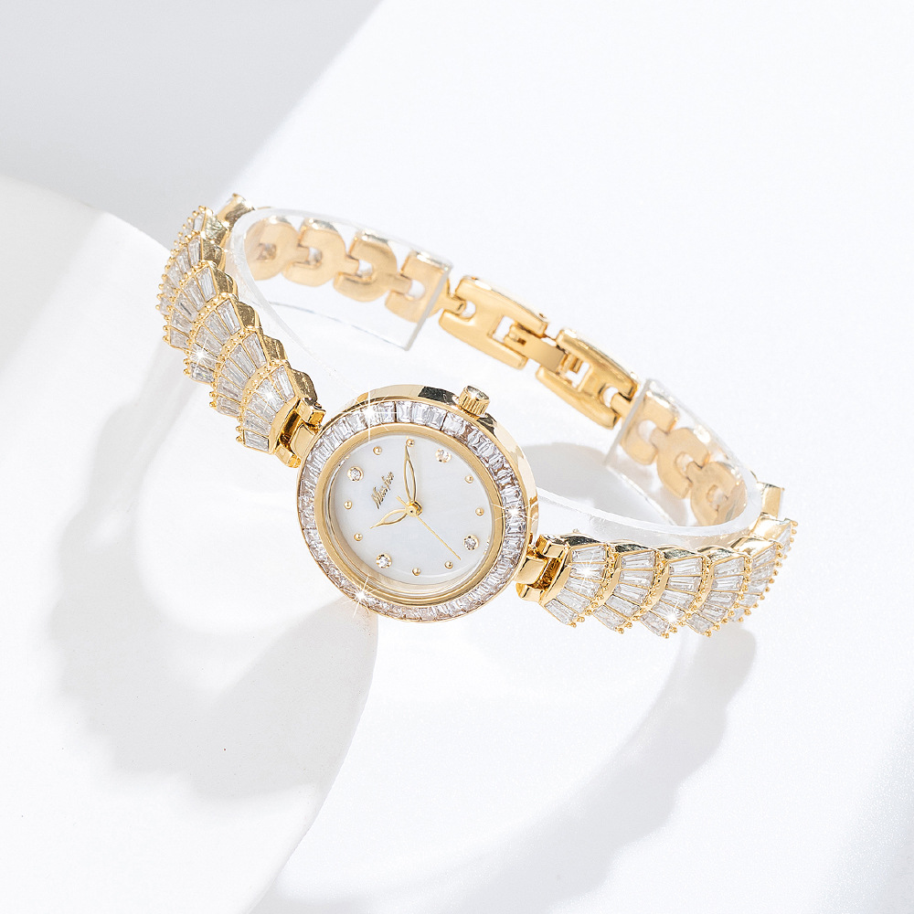 Orologio da donna UTHAI orolog - Jewelry Diamond Watches recensione e prezzo